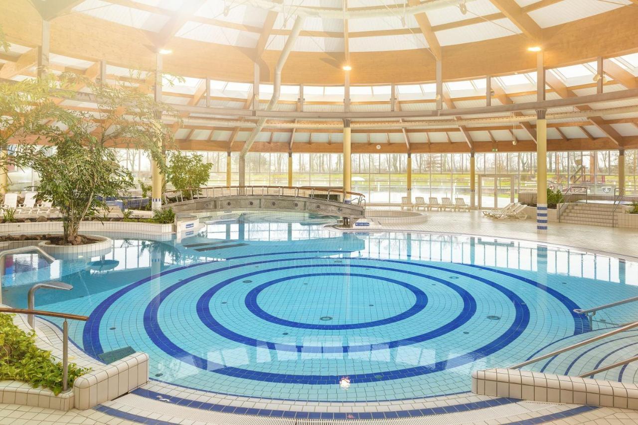 Strandnahe Fewo Mit Balkon, Gratis Nutzung Vom Ahoi Erlebnisbad Und Sauna In Sellin - Rex Rugia Fewo 10-6 Lobbe Exterior foto