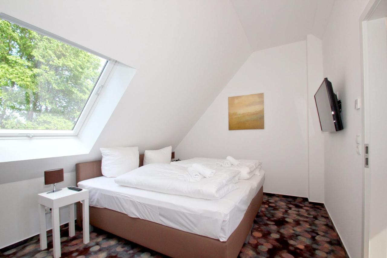 Strandnahe Fewo Mit Balkon, Gratis Nutzung Vom Ahoi Erlebnisbad Und Sauna In Sellin - Rex Rugia Fewo 10-6 Lobbe Exterior foto