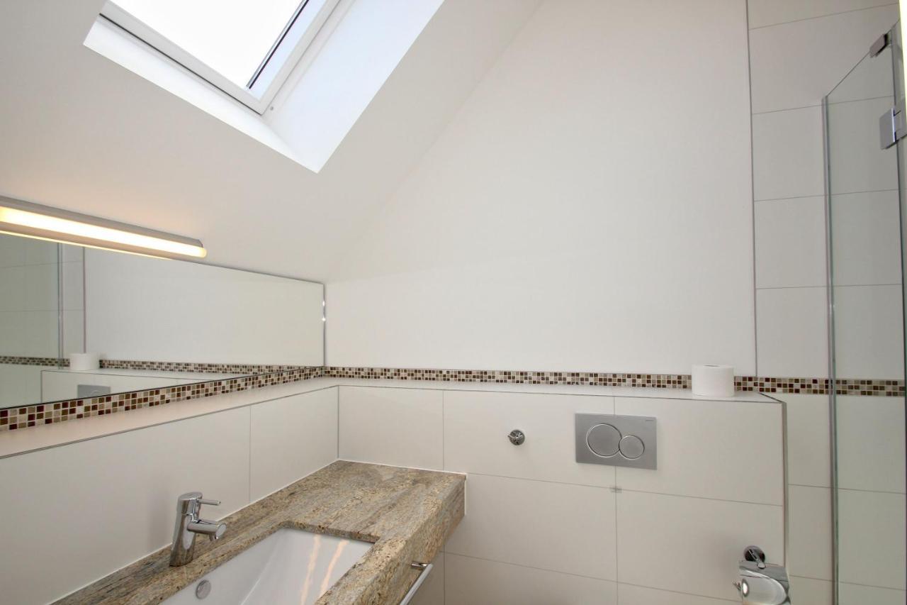 Strandnahe Fewo Mit Balkon, Gratis Nutzung Vom Ahoi Erlebnisbad Und Sauna In Sellin - Rex Rugia Fewo 10-6 Lobbe Exterior foto